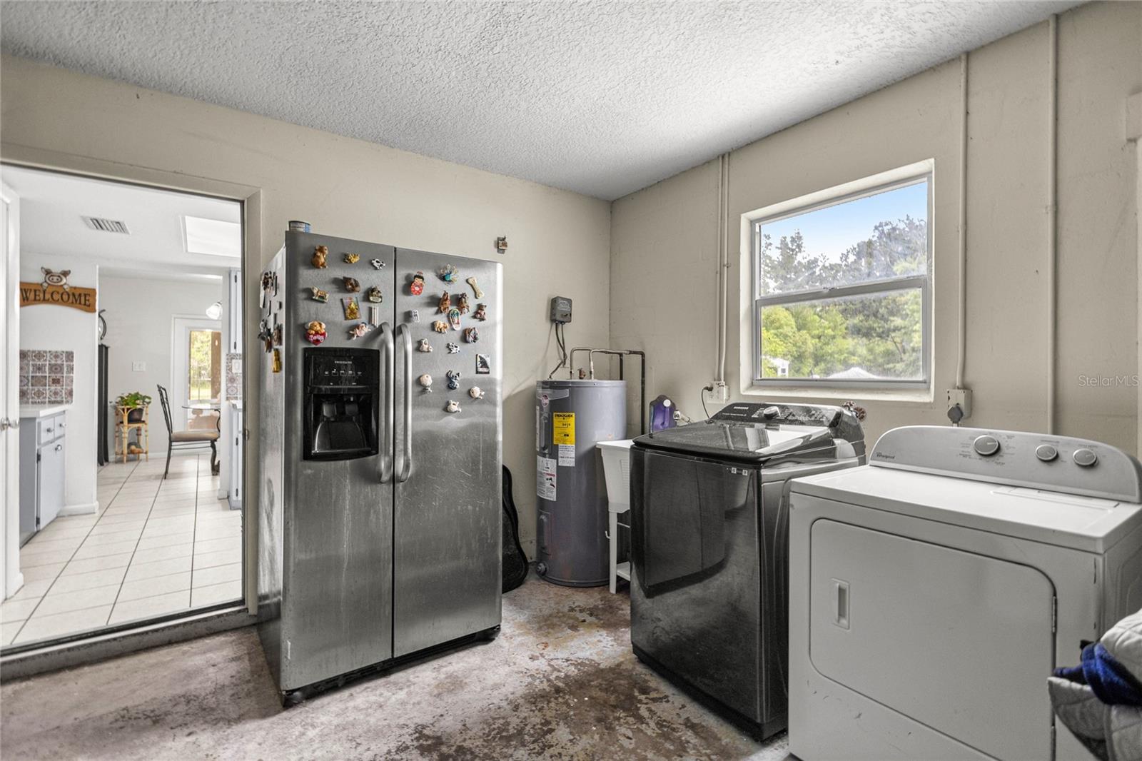 Listing photo id 19 for 8546 Fauci Point