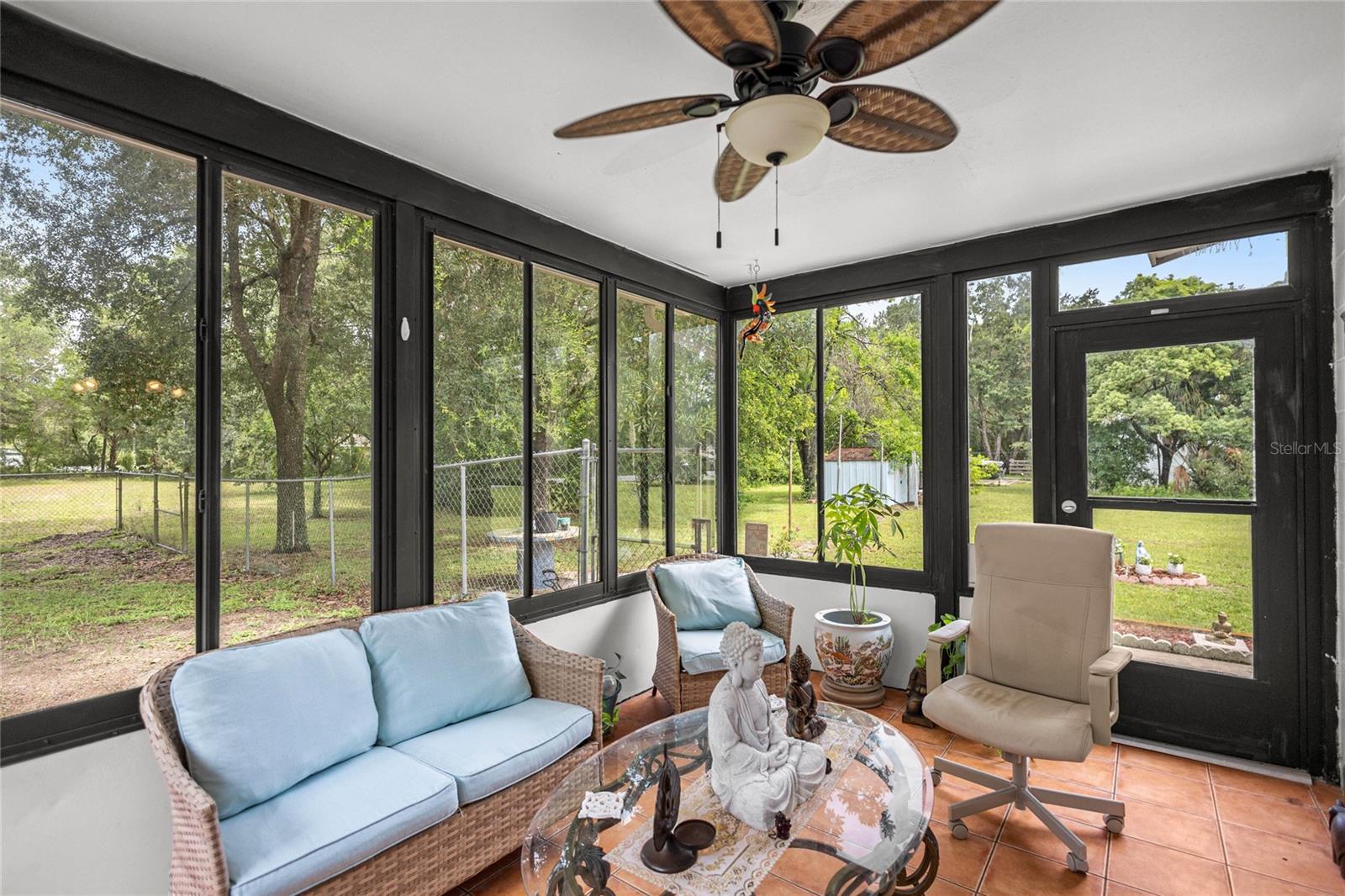 Listing photo id 20 for 8546 Fauci Point