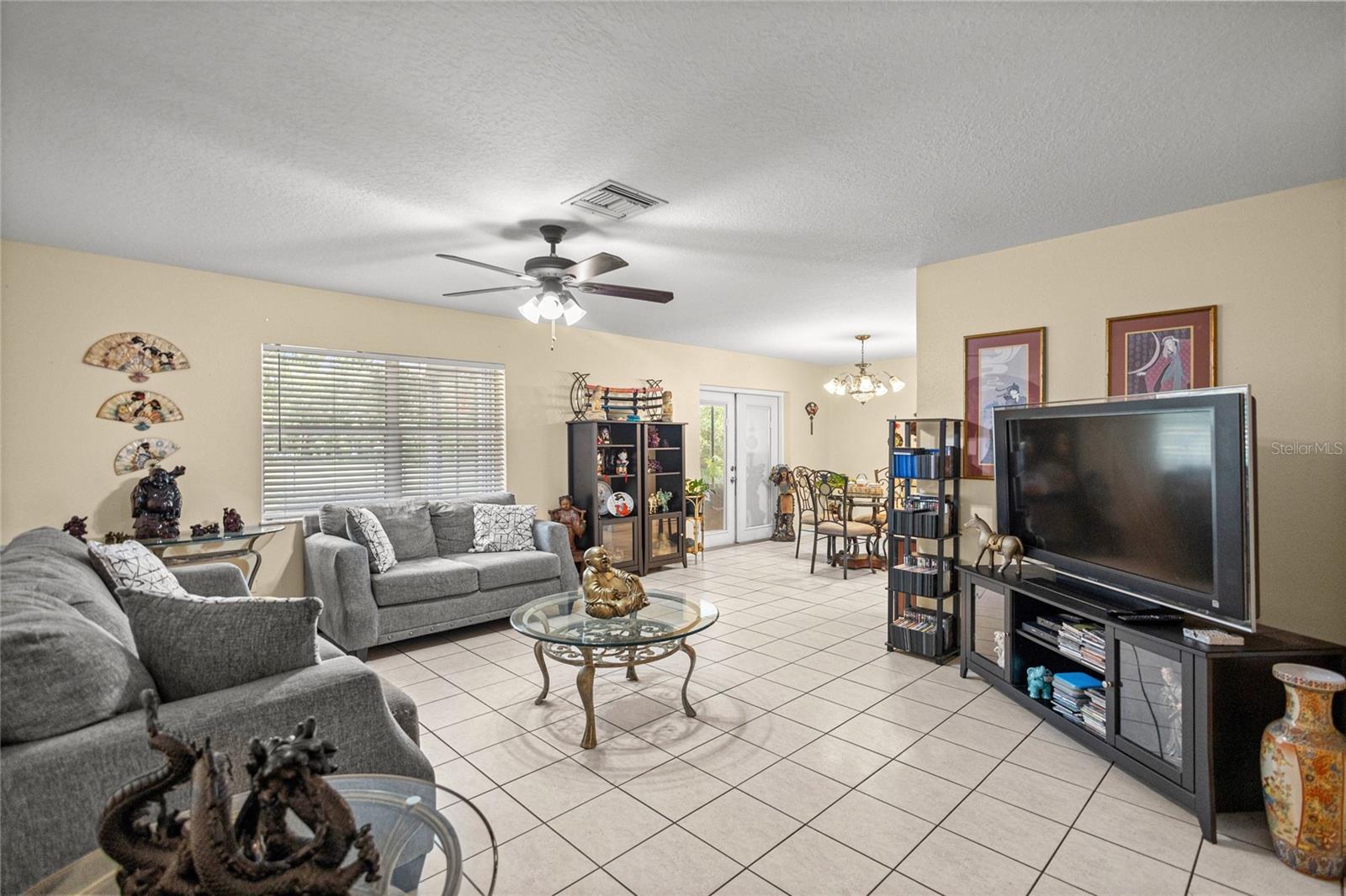 Listing photo id 4 for 8546 Fauci Point