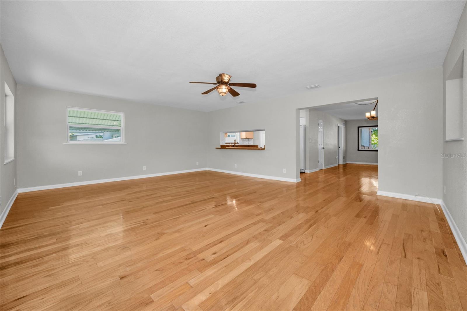 Image 14 of 52 For 5260 96th Terrace N