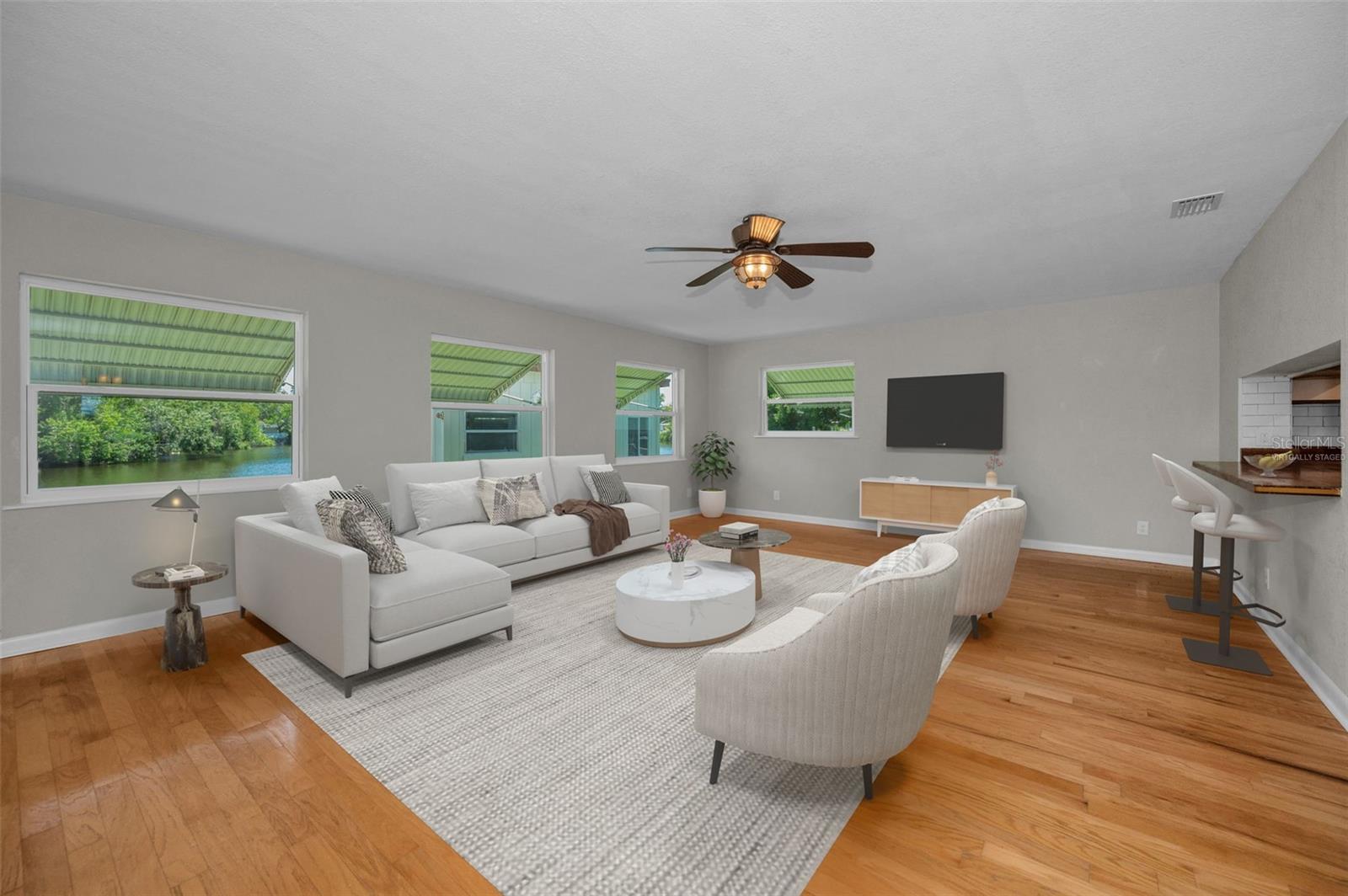 Image 17 of 52 For 5260 96th Terrace N