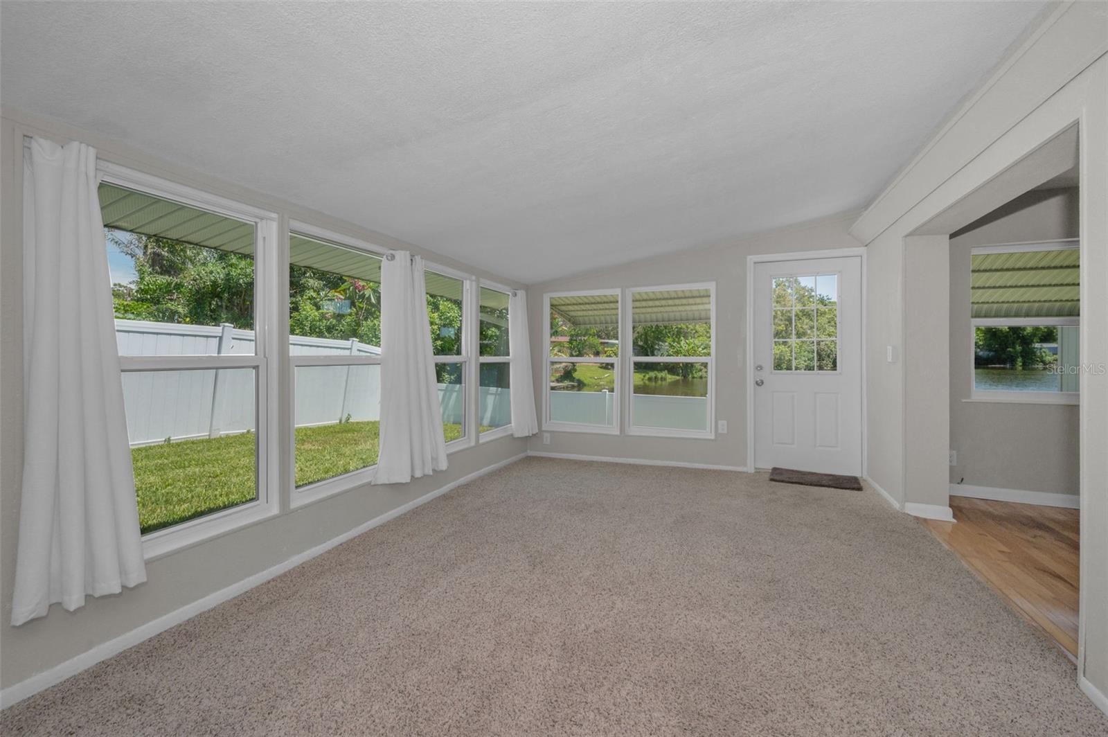 Image 22 of 52 For 5260 96th Terrace N