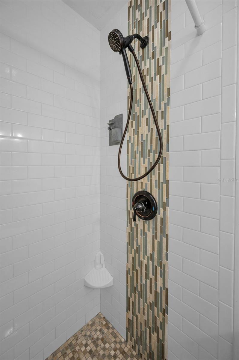 Image 28 of 52 For 5260 96th Terrace N