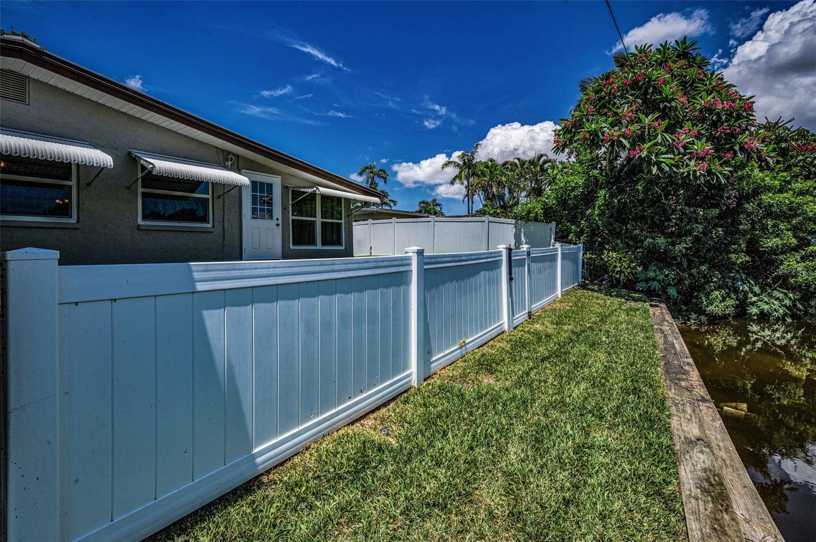 Image 41 of 52 For 5260 96th Terrace N