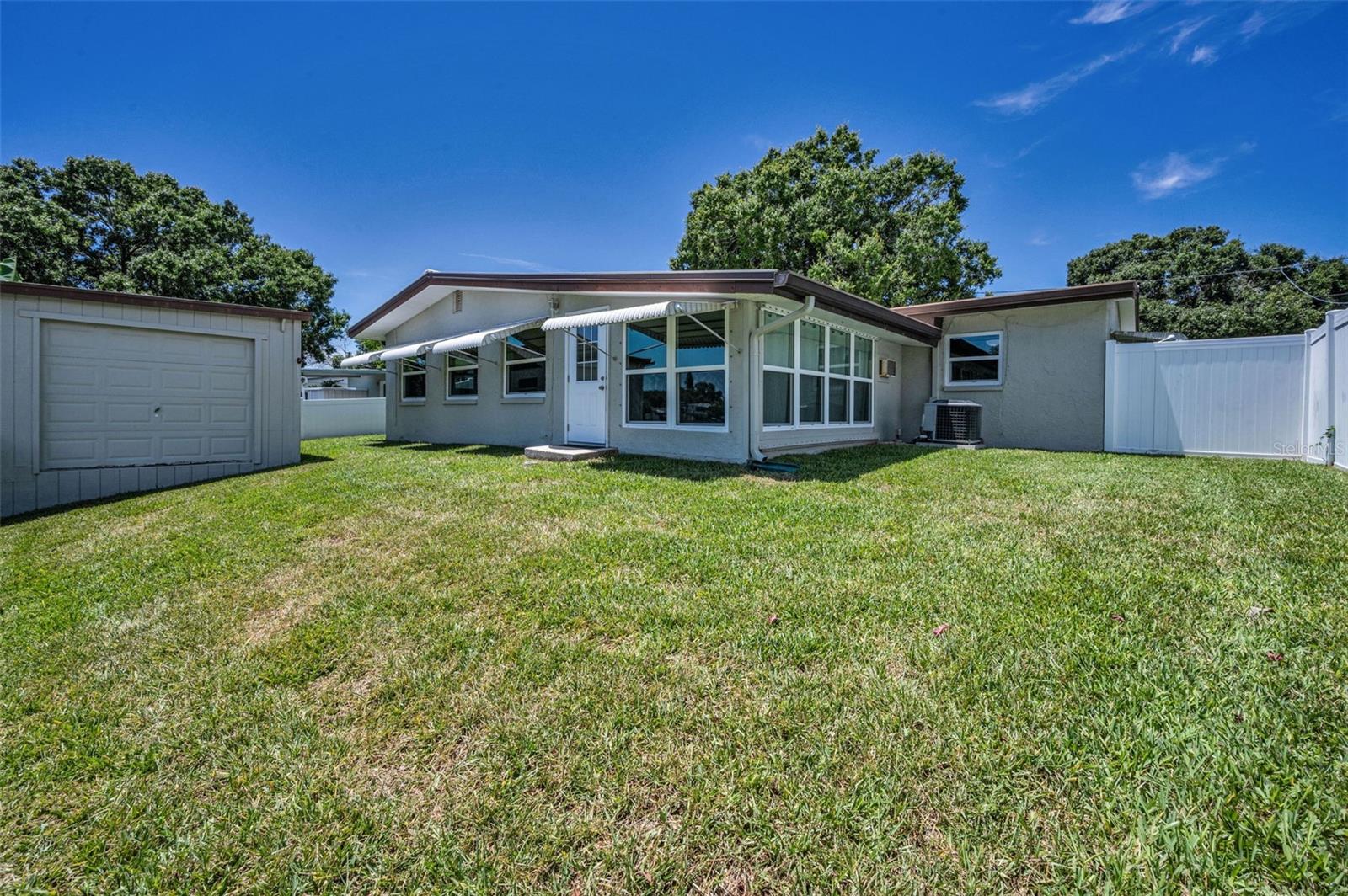 Image 43 of 52 For 5260 96th Terrace N