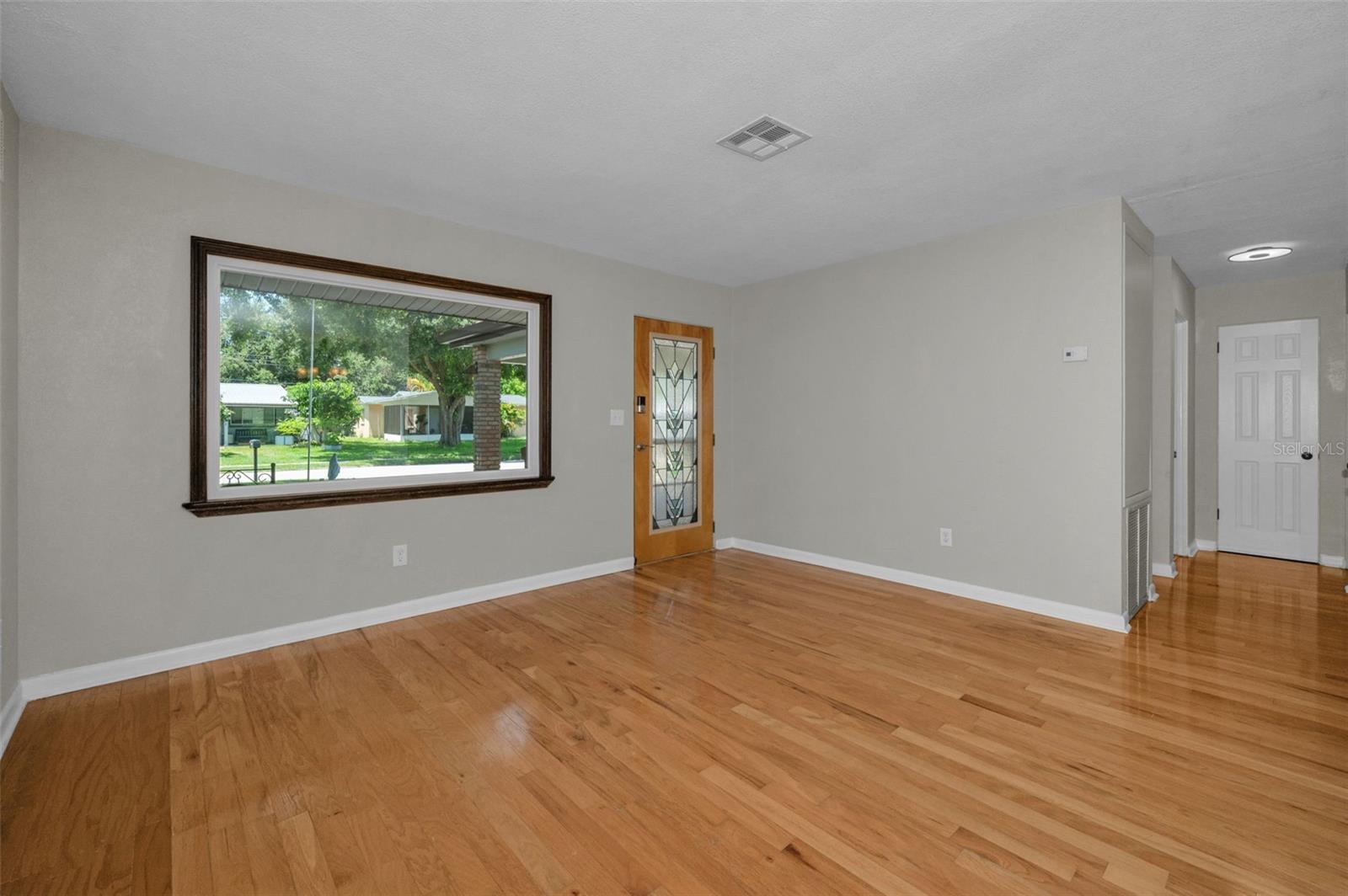 Image 8 of 52 For 5260 96th Terrace N