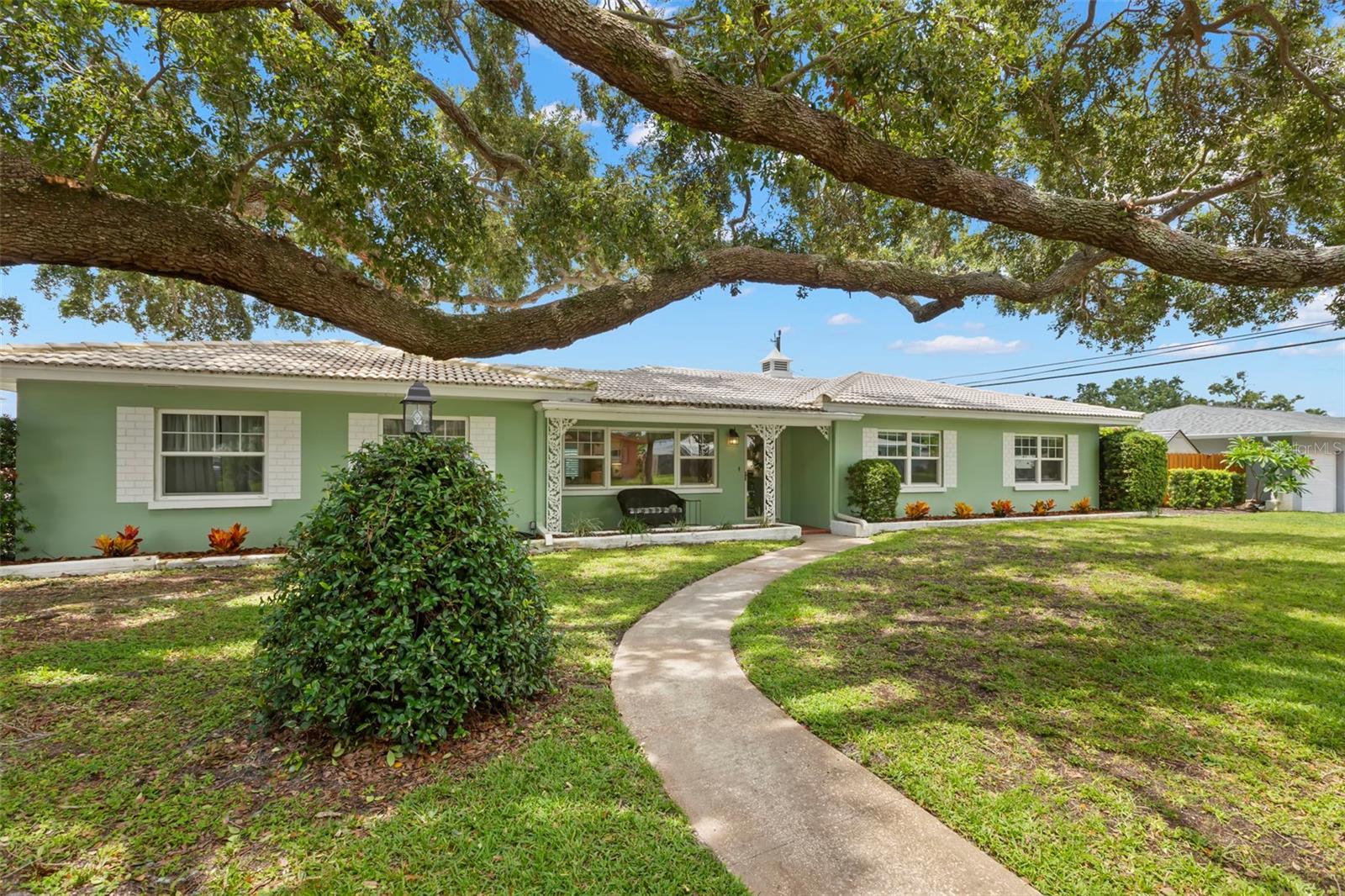 Details for 2077 Magnolia Drive, CLEARWATER, FL 33764