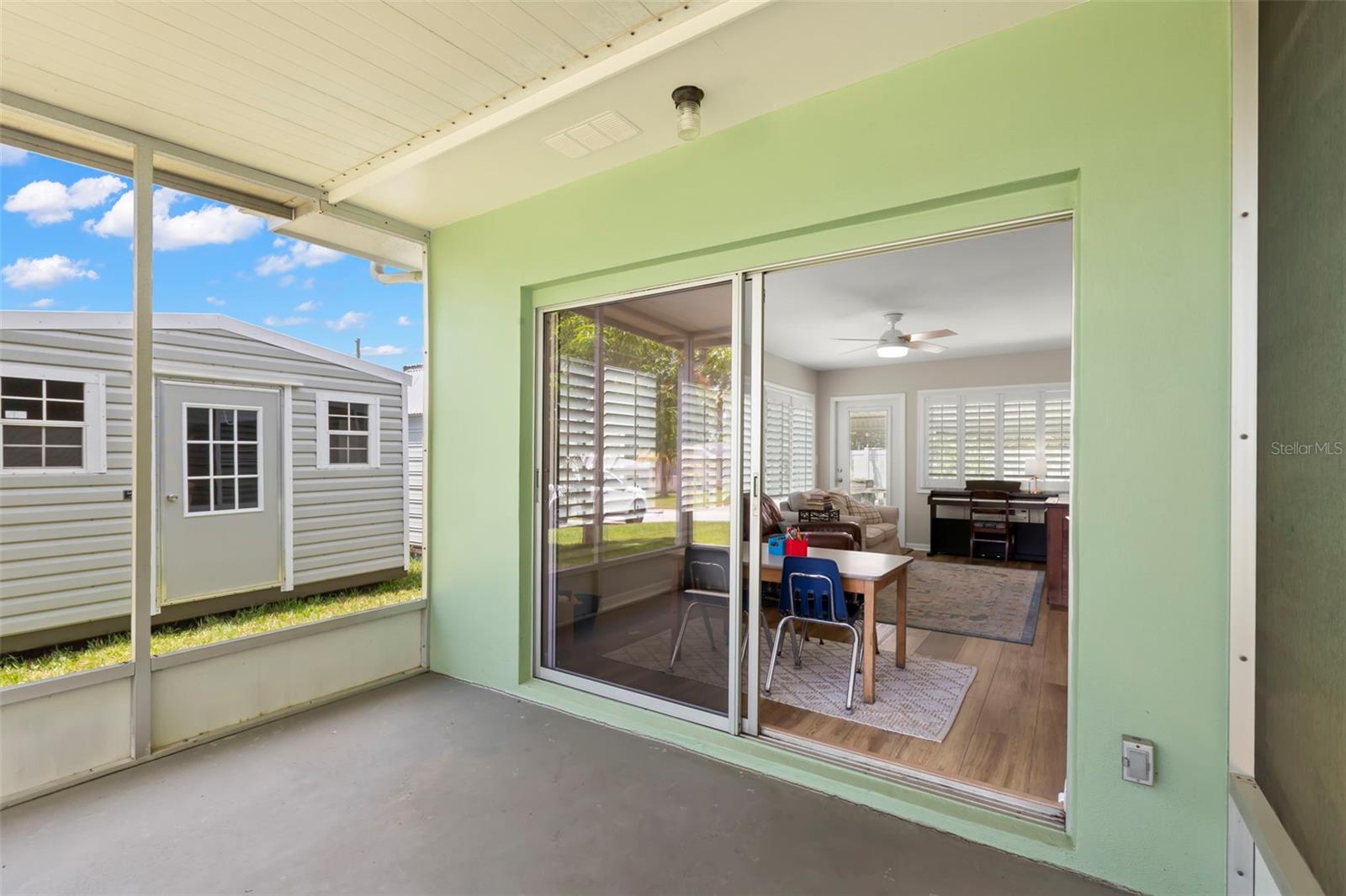 Image 21 of 43 For 2077 Magnolia Drive