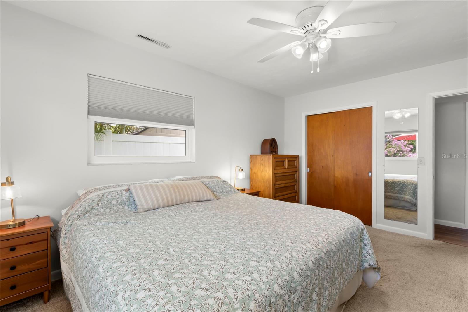 Image 32 of 43 For 2077 Magnolia Drive
