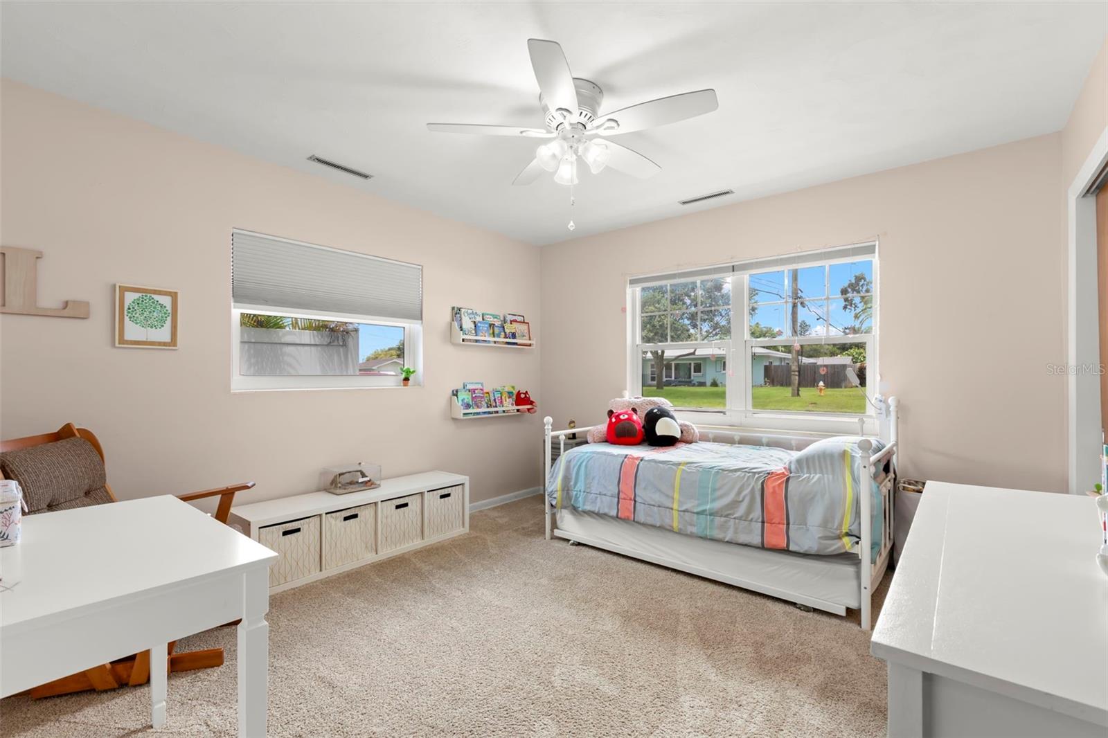 Image 36 of 43 For 2077 Magnolia Drive