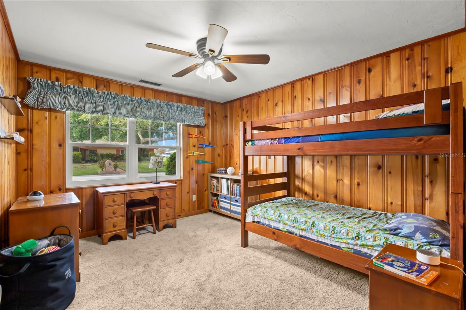 Image 41 of 43 For 2077 Magnolia Drive