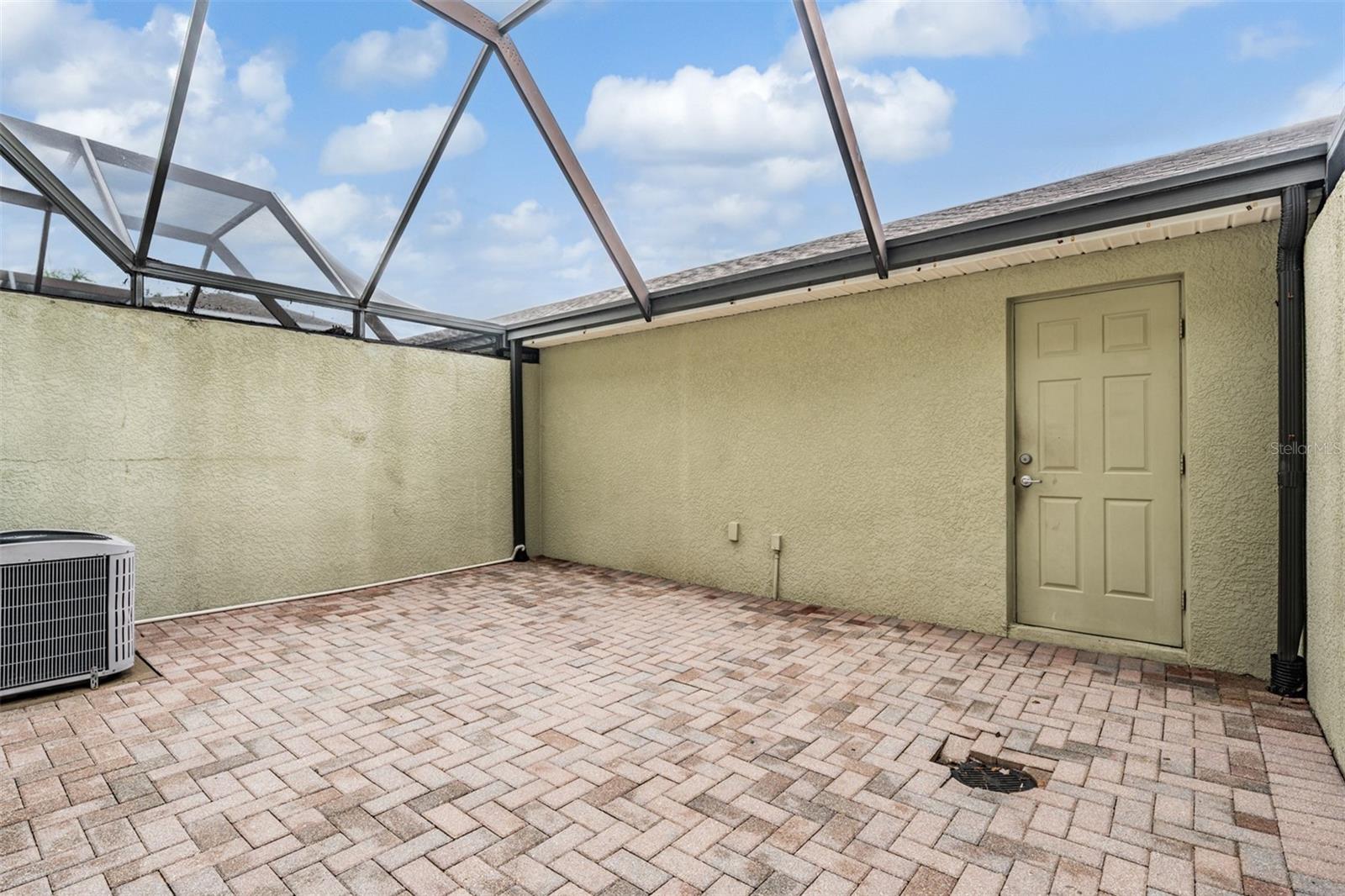 Image 19 of 52 For 14167 Stilton Street
