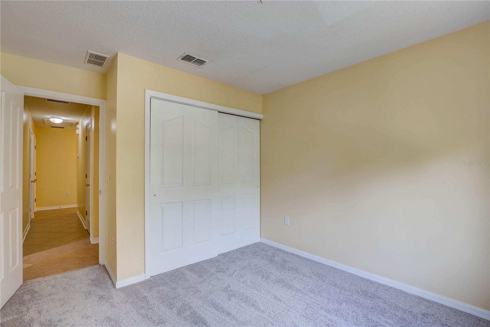 Image 21 of 51 For 4591 Limerick Drive