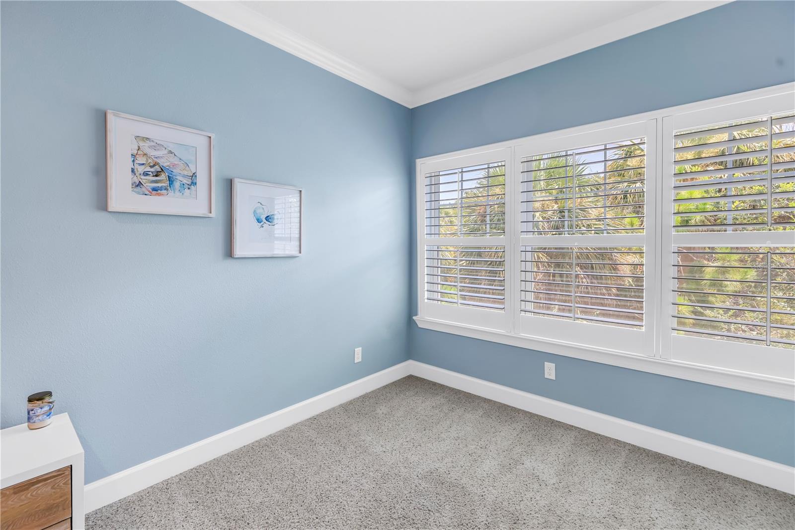 Image 24 of 49 For 6024 Anchorage Way S