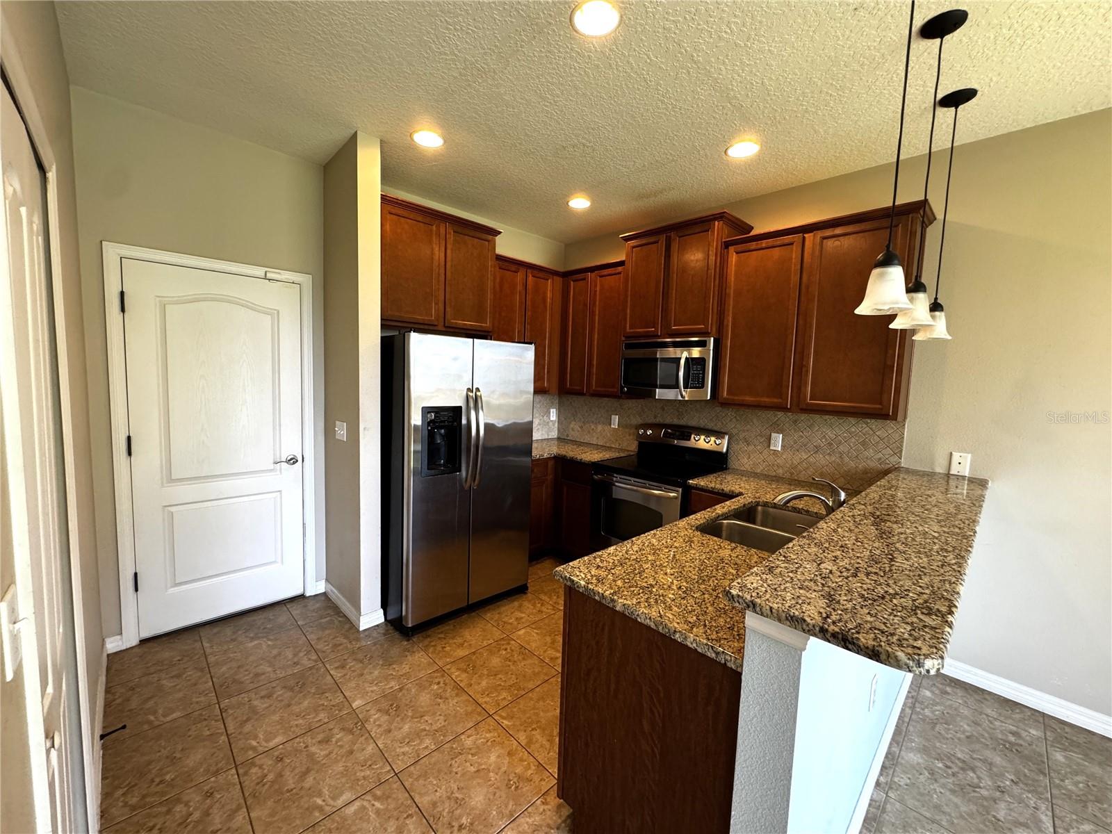 Image 3 of 18 For 10235 Villa Palazzo Court