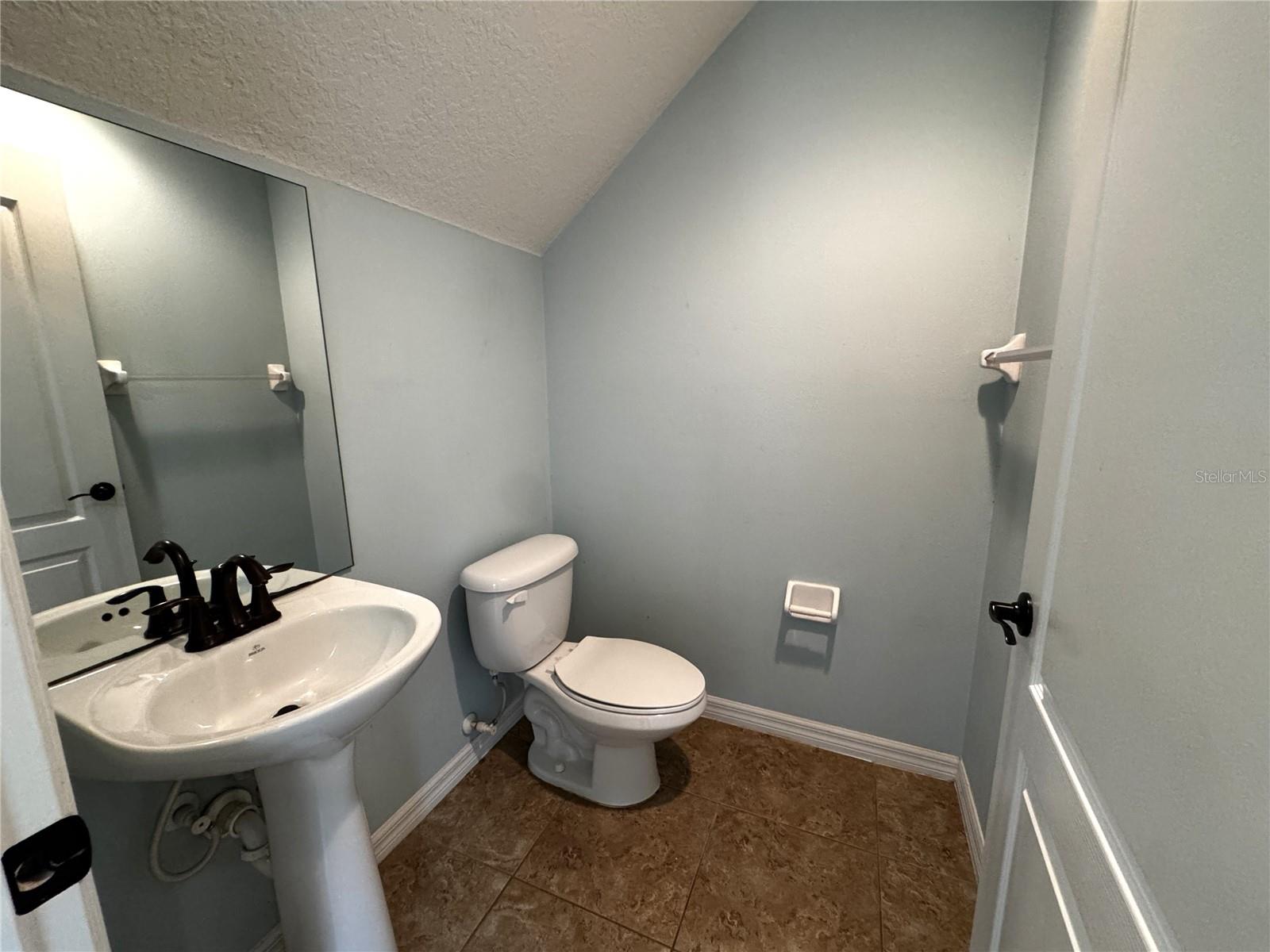 Image 8 of 18 For 10235 Villa Palazzo Court