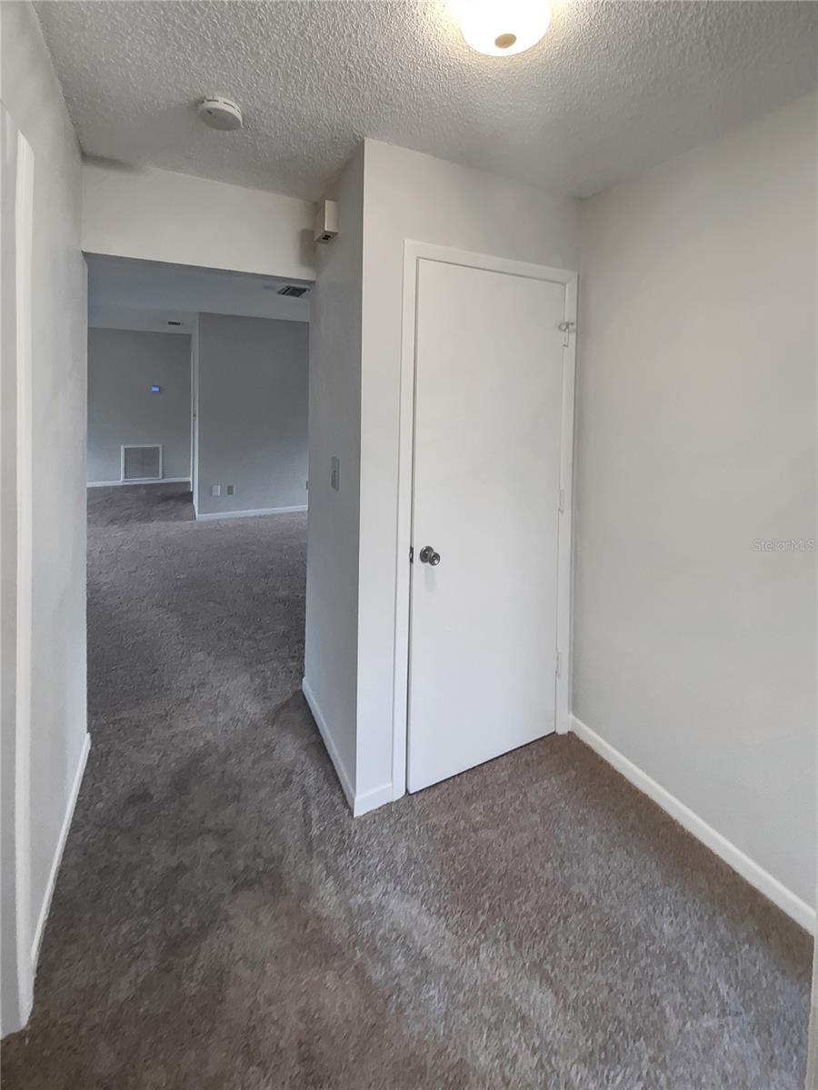 Image 10 of 27 For 8434 Brentwood Road 0
