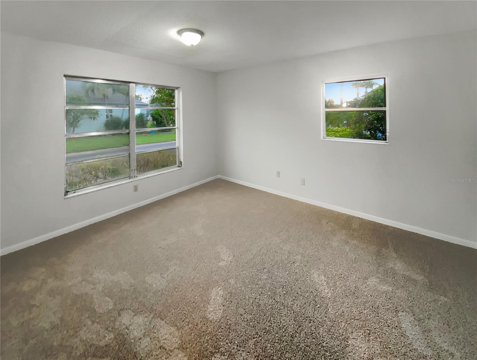 Image 5 of 27 For 8434 Brentwood Road 0