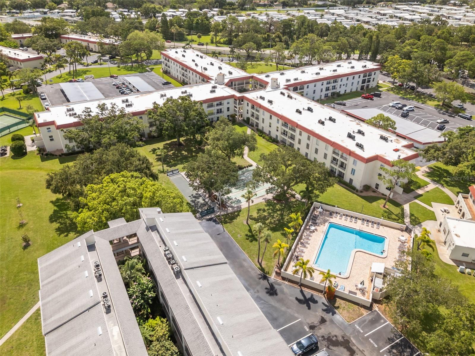Image 23 of 25 For 2700 Bayshore Boulevard 2312