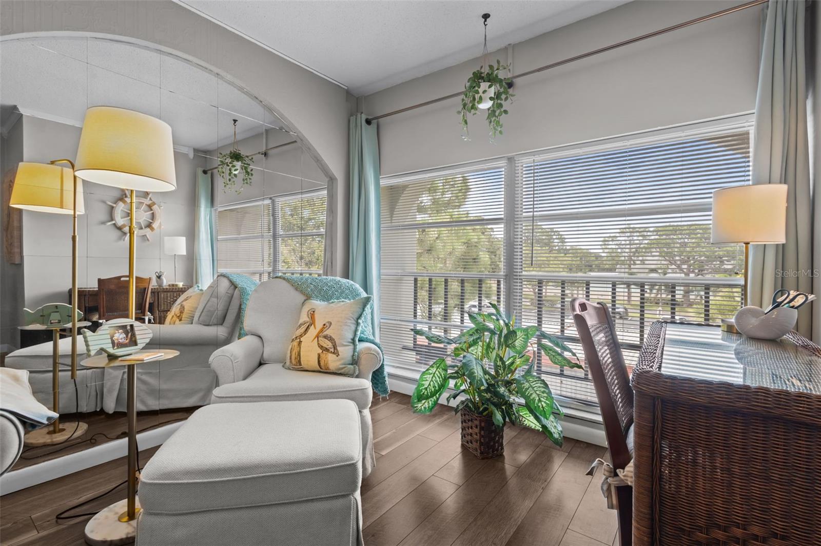 Image 6 of 25 For 2700 Bayshore Boulevard 2312