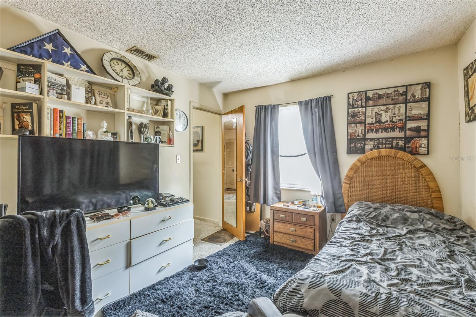 Image 26 of 34 For 5225 Imperial Lakes Boulevard 9