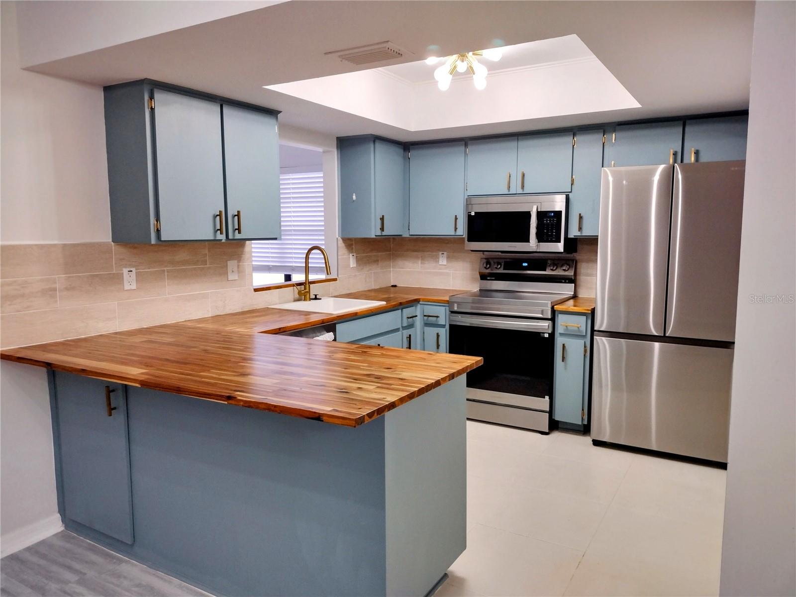Image 10 of 70 For 1326 Idlewood Drive