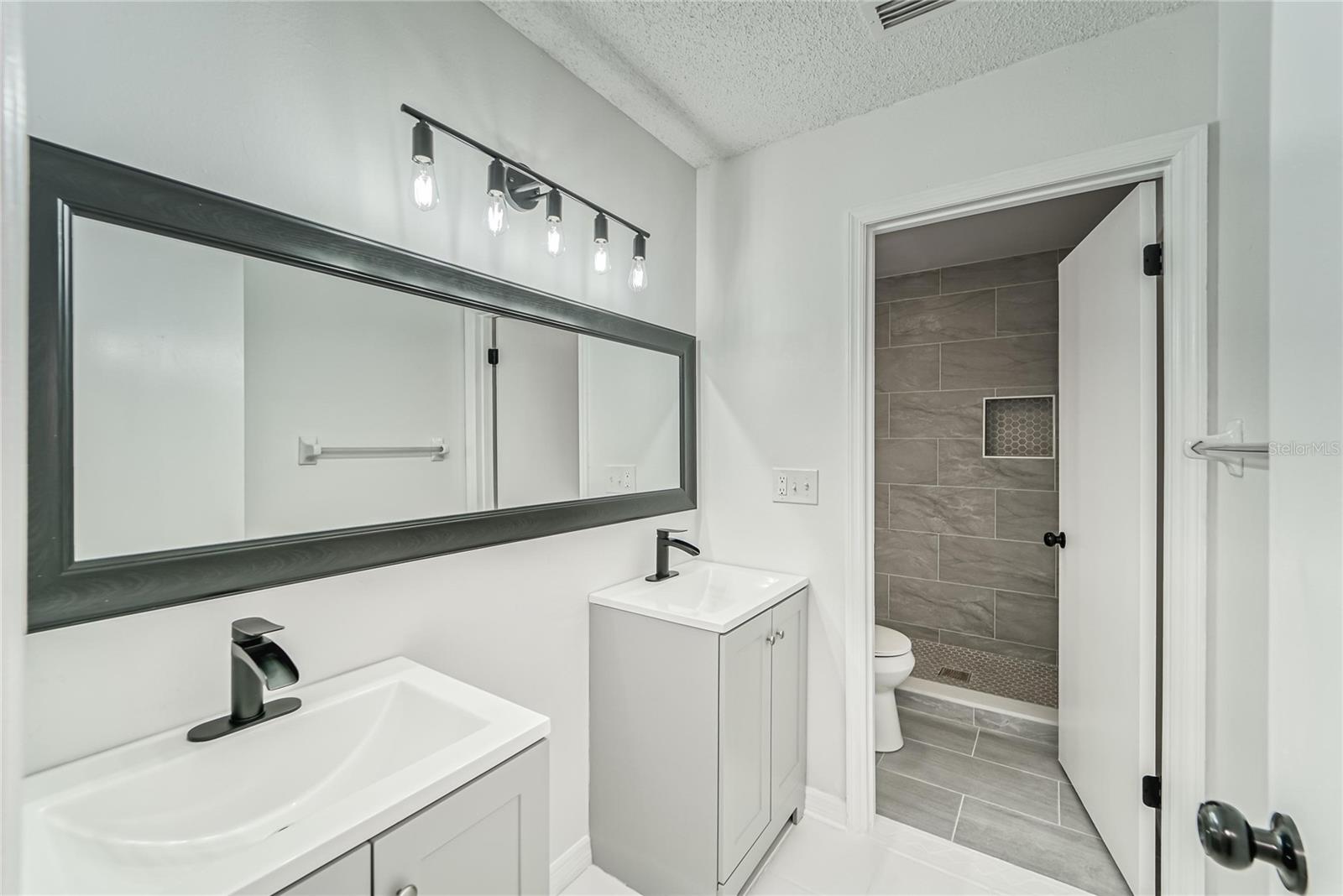 Image 20 of 70 For 1326 Idlewood Drive