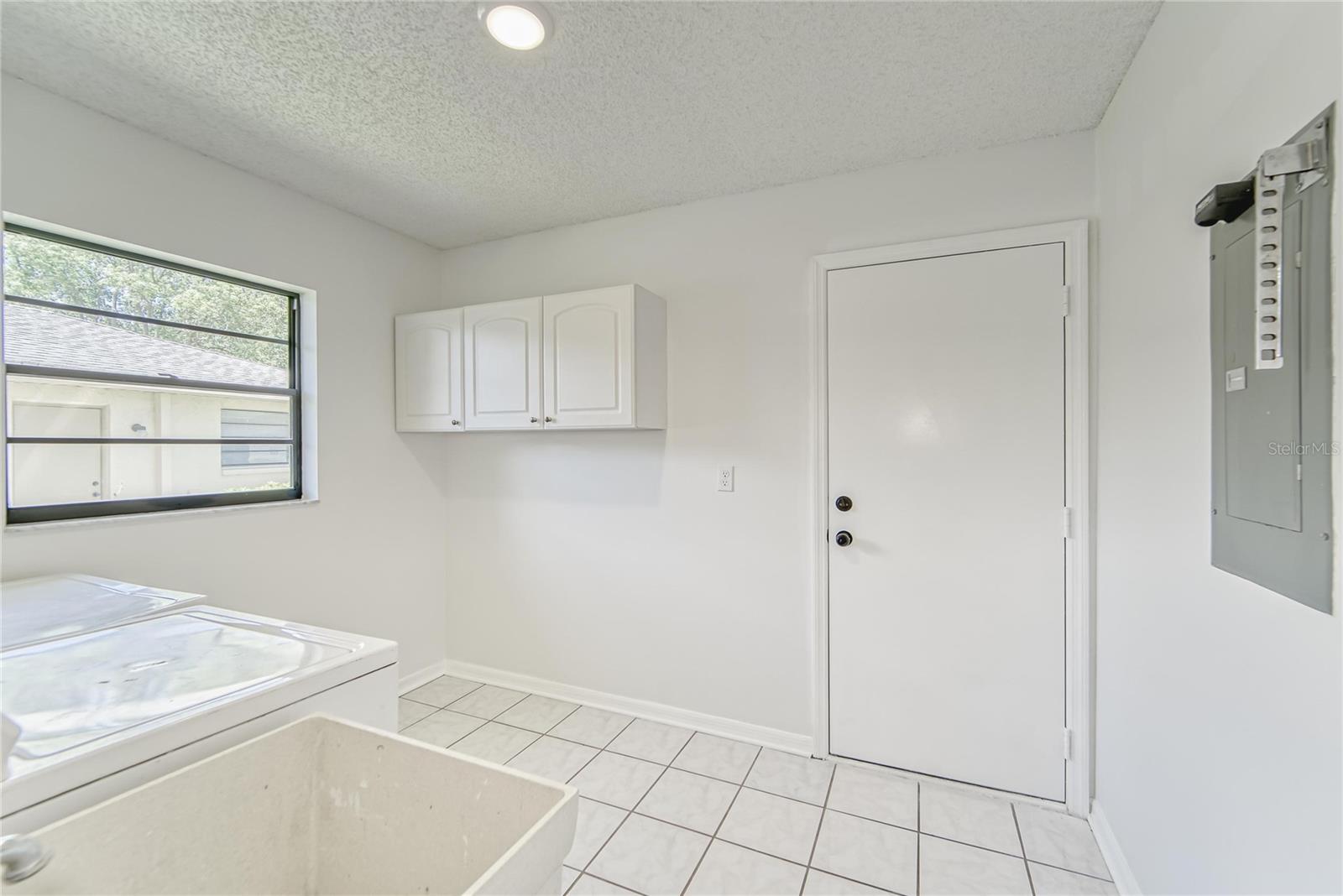 Image 32 of 70 For 1326 Idlewood Drive
