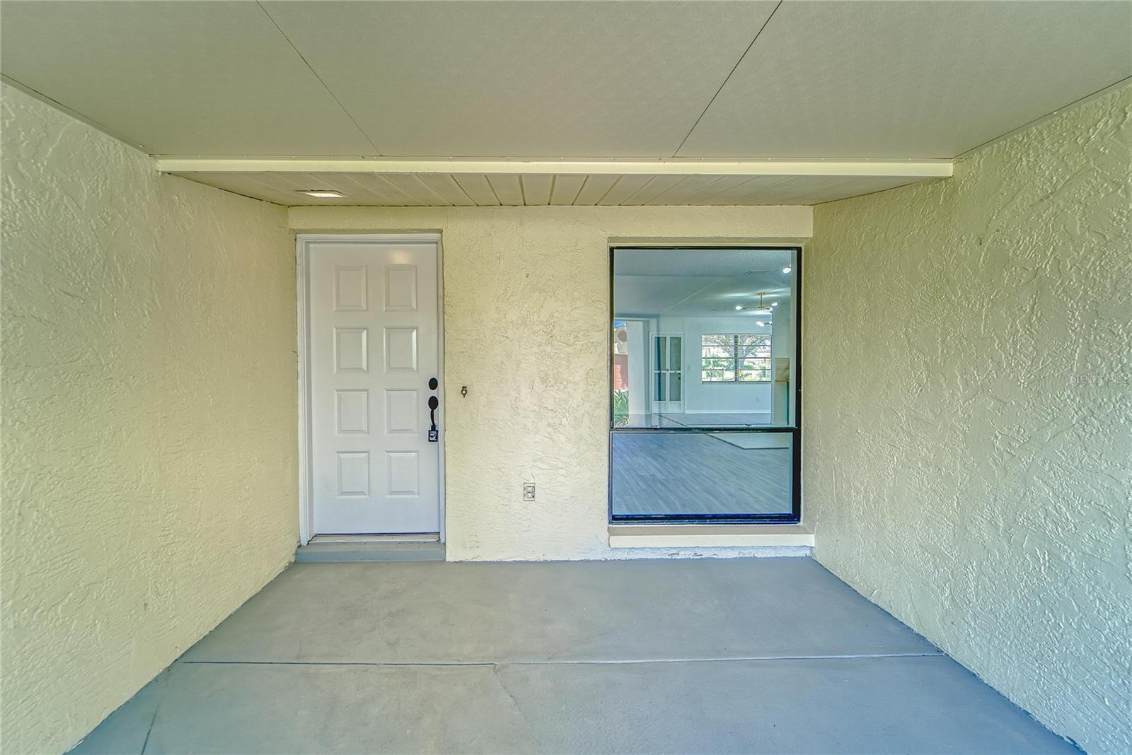 Image 4 of 70 For 1326 Idlewood Drive