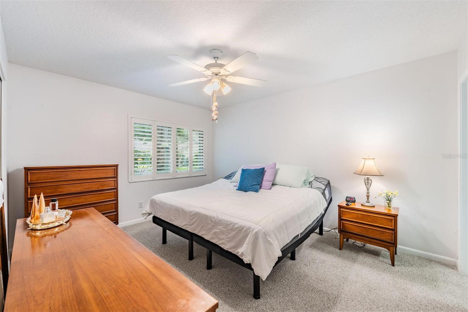 Image 15 of 29 For 2638 Cedar View Court A