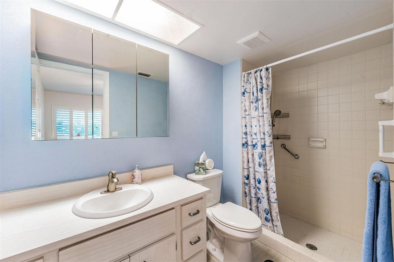 Image 17 of 29 For 2638 Cedar View Court A