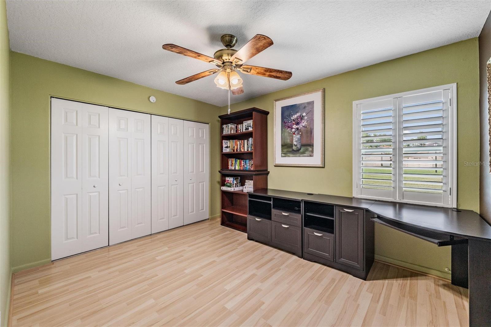 Image 18 of 29 For 2638 Cedar View Court A