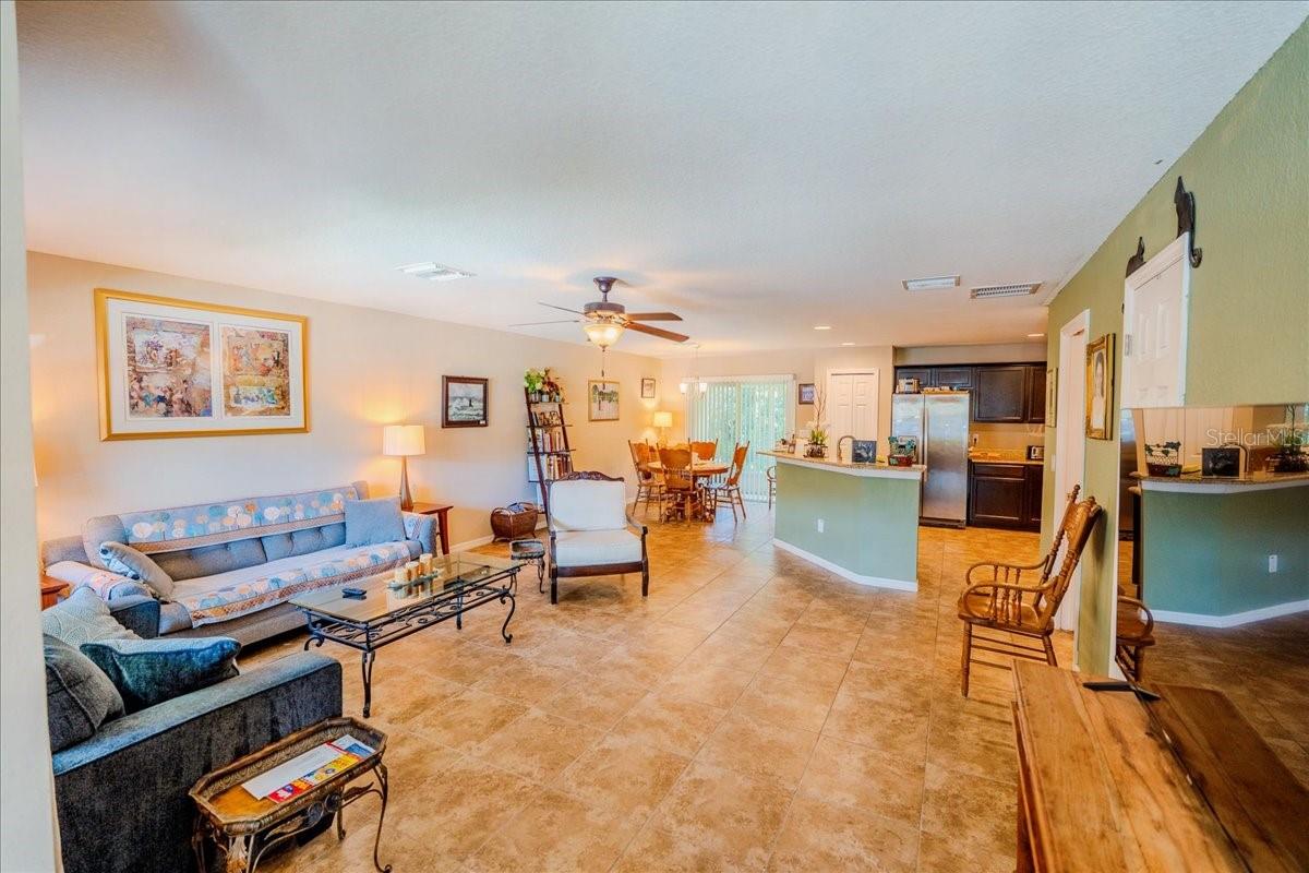 Image 2 of 27 For 27543 Desert Willow Way