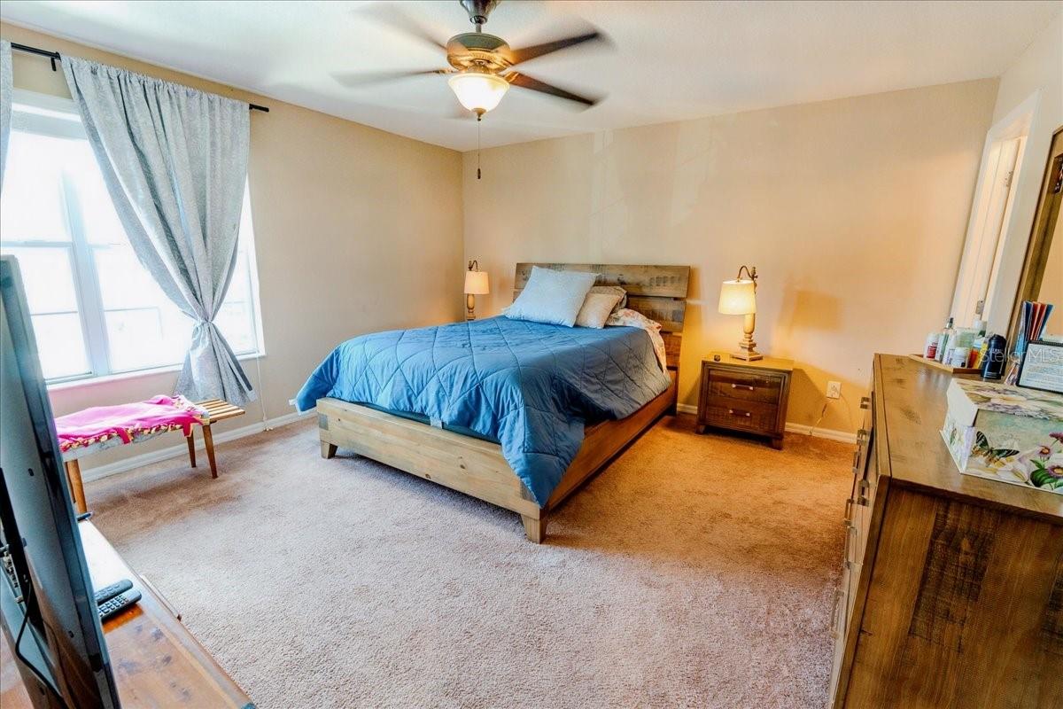 Image 6 of 27 For 27543 Desert Willow Way
