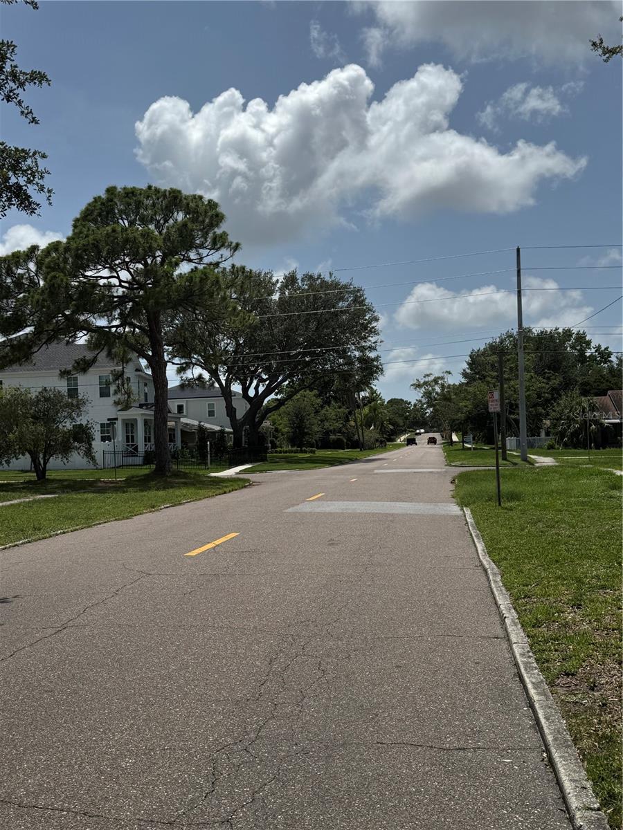 Image 2 of 3 For 467 34th Avenue N