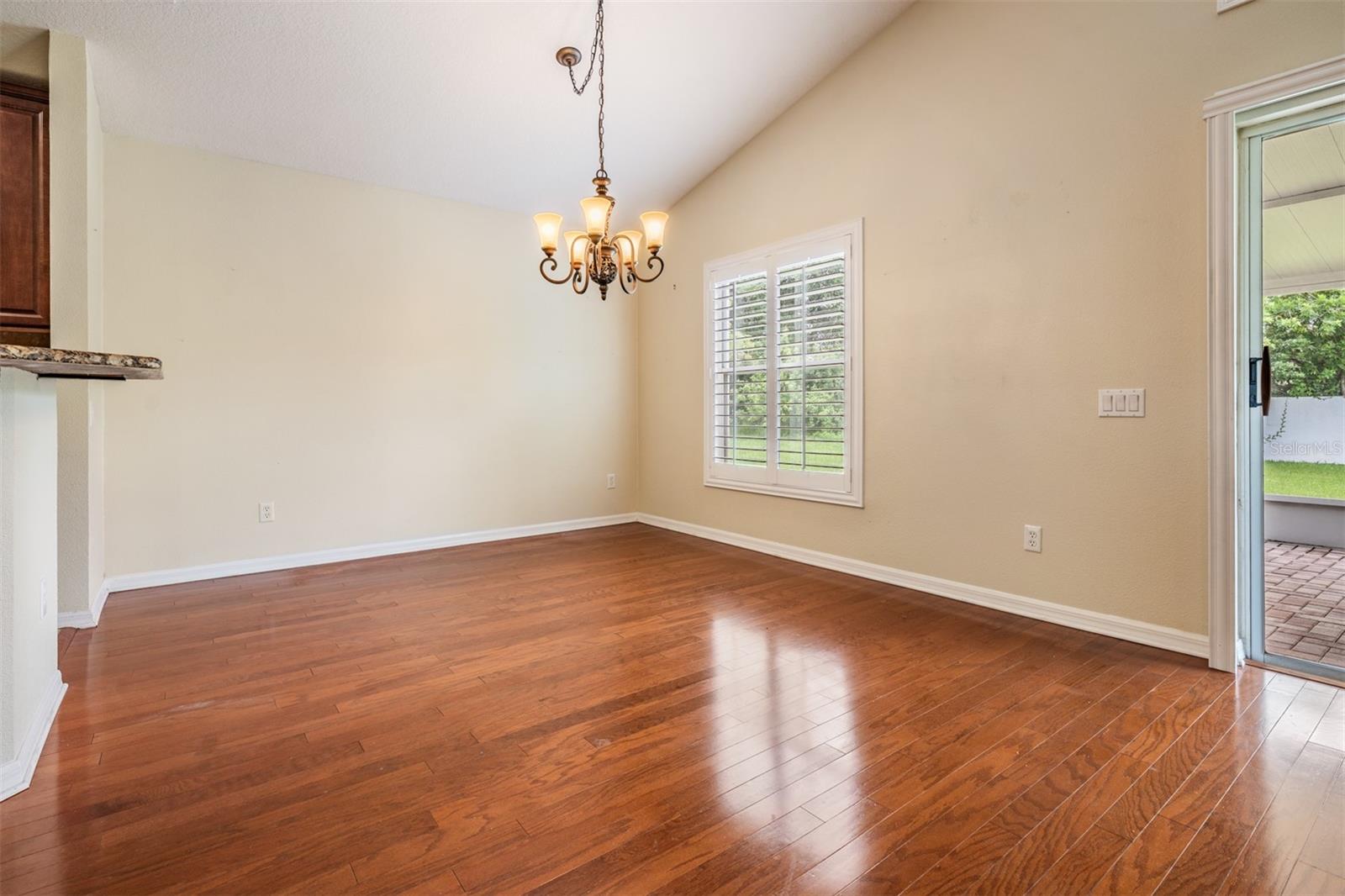 Image 11 of 28 For 5503 Terrain De Golf Drive