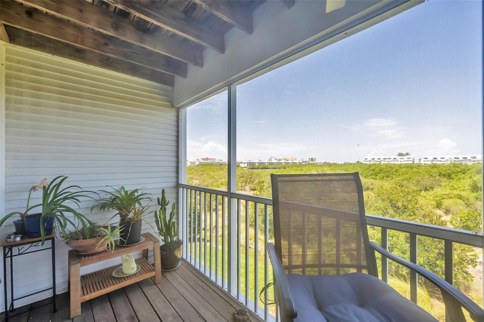 Image 31 of 72 For 14767 Seminole Trail