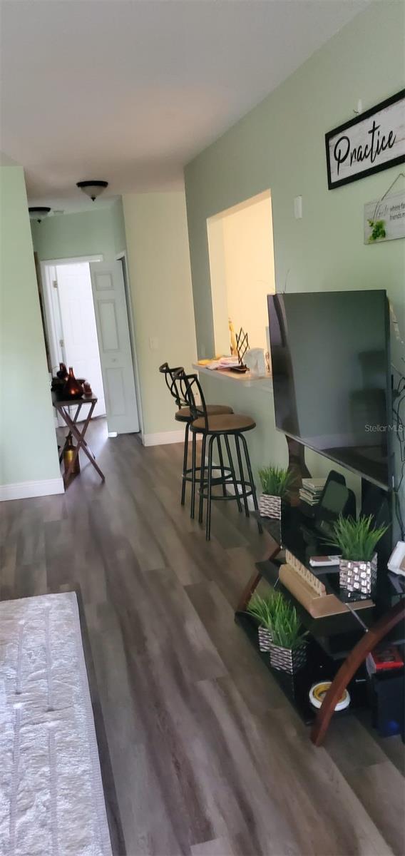 Image 14 of 21 For 9517 Amberdale Court 202
