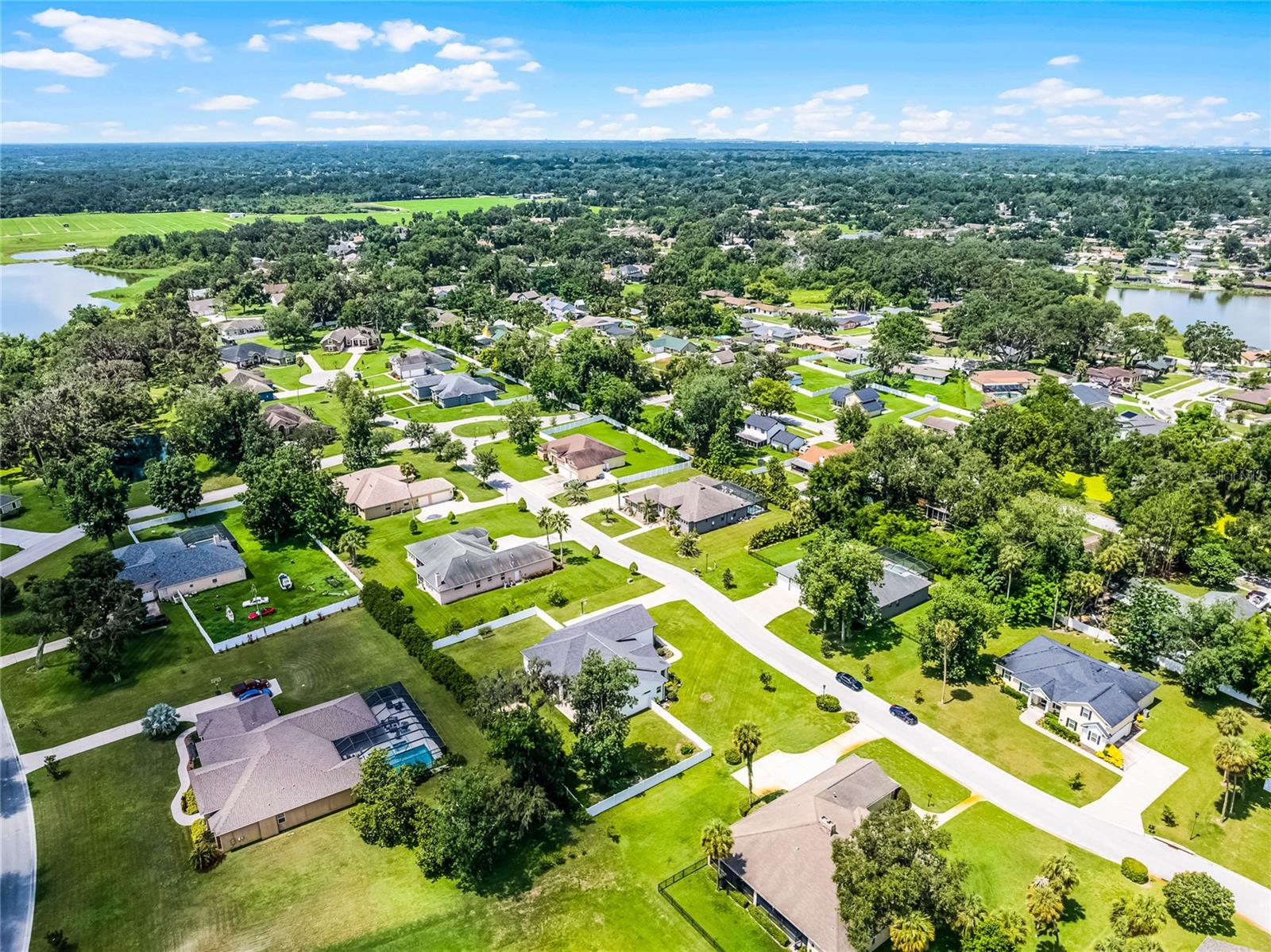 Listing photo id 61 for 926 John Cressler Drive