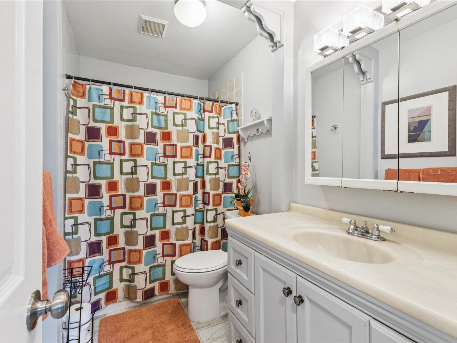 Image 17 of 51 For 6518 West Shore Circle