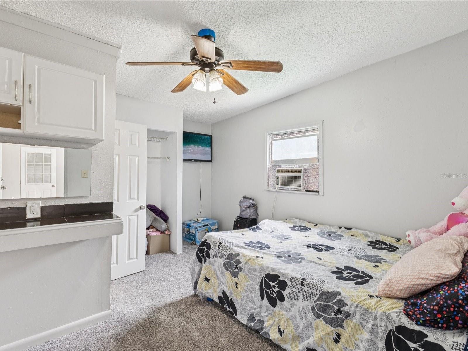 Image 24 of 51 For 6518 West Shore Circle