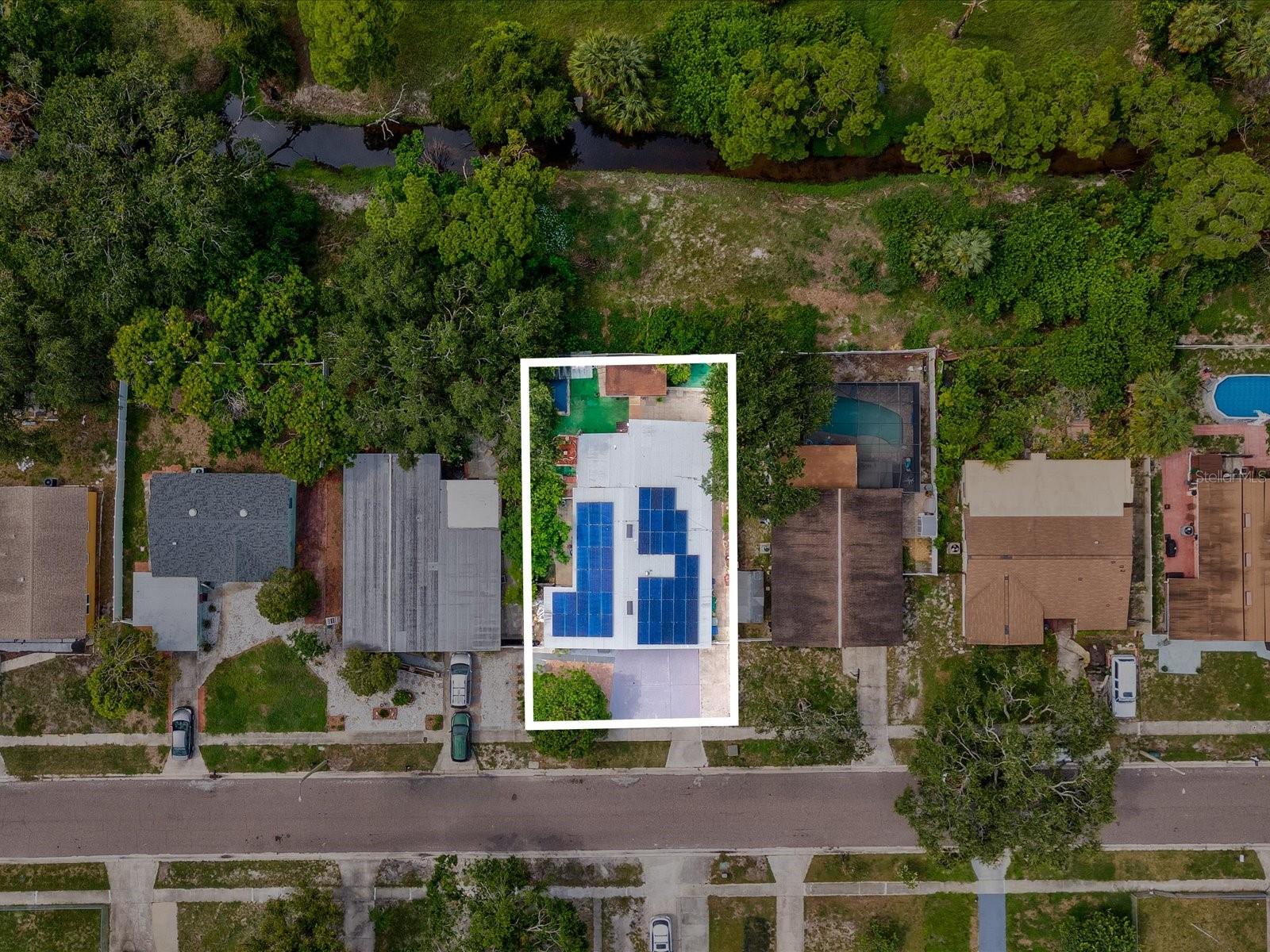 Image 43 of 51 For 6518 West Shore Circle