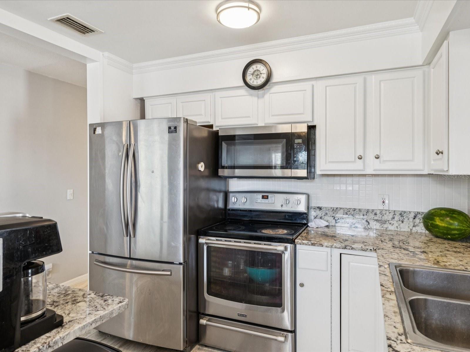 Image 7 of 51 For 6518 West Shore Circle