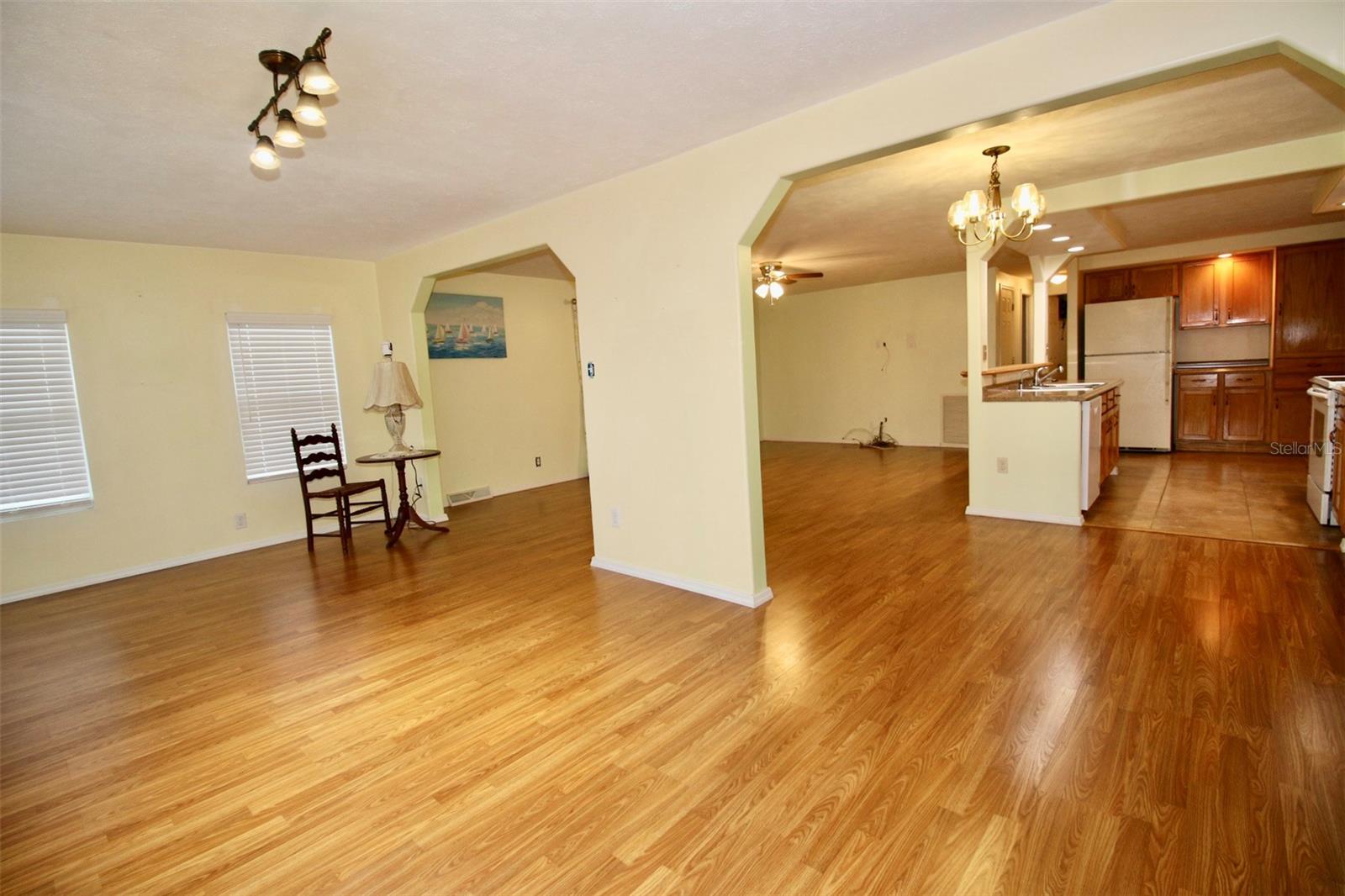 Image 8 of 41 For 10992 Poplar Street Ne 127