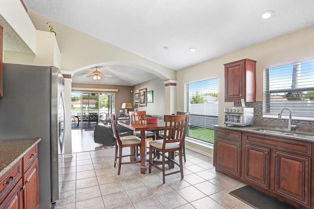Image 13 of 52 For 2027 Rensselaer Drive