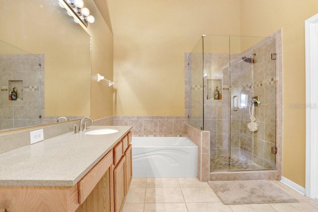 Image 20 of 52 For 2027 Rensselaer Drive