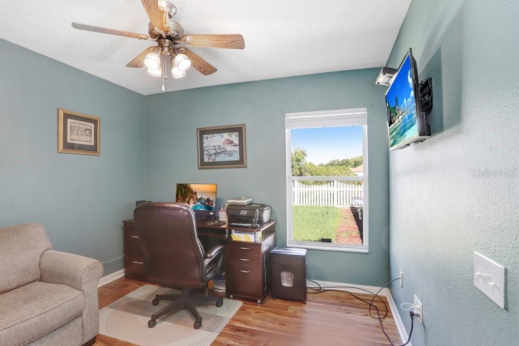Image 22 of 52 For 2027 Rensselaer Drive