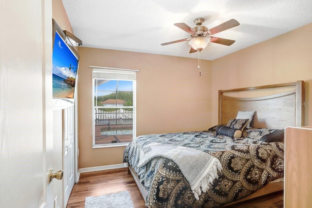 Image 23 of 52 For 2027 Rensselaer Drive