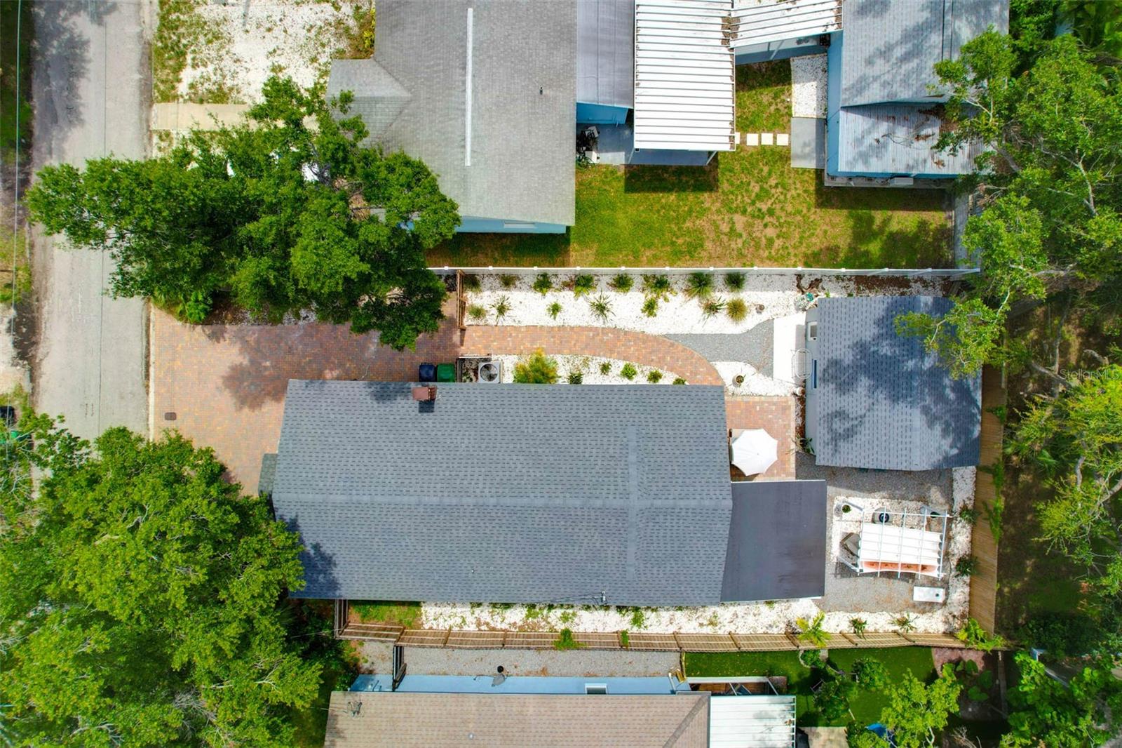 Image 2 of 32 For 104 W Cayuga St