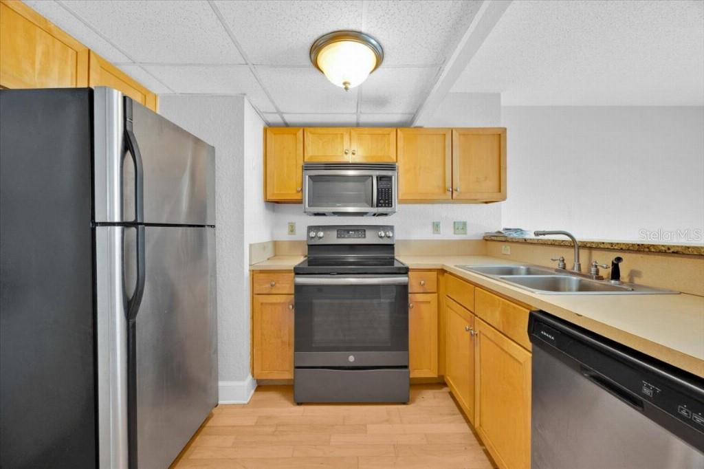 Image 5 of 13 For 151 Washington Street 507